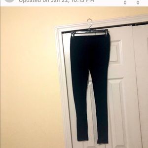 CHUNS SILKY LEGGINGS Fits S, M